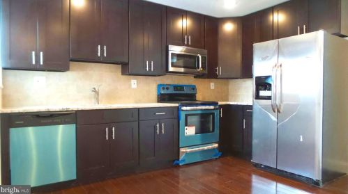 1416 15 St, Philadelphia PA 19121-4308 exterior