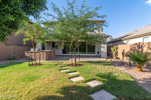817 Constance Way, Phoenix AZ  85042 exterior