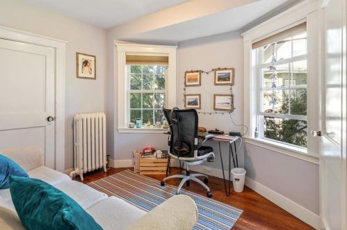 99 Hancock St, Newton MA 02466-2218 exterior