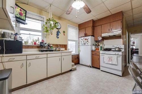 65 Halstead St, Kearny NJ 07032-2077 exterior