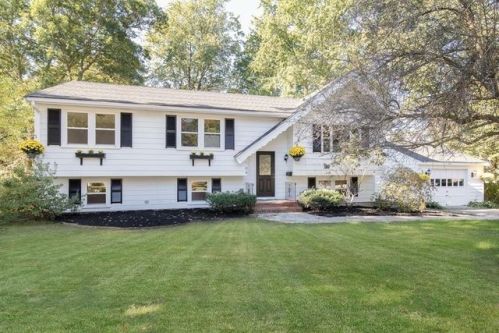 164 Homestead Ave, Weymouth, MA 02188-2130