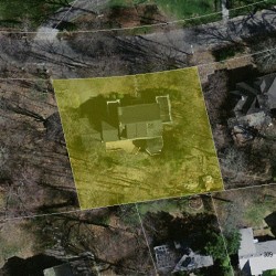 25 Huntington Rd, Newton MA  02458-2416 aerial view