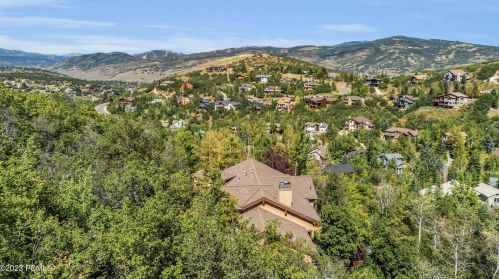 3341 Buckboard Dr, Park City UT 84098-5304 exterior