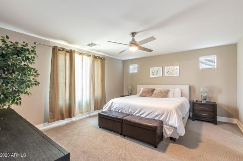 7633 37th St, Phoenix AZ 85042 exterior