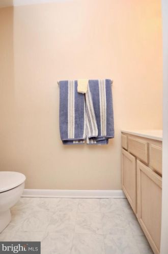 161 Evan Ct, West Deptford NJ 08086-2008 exterior