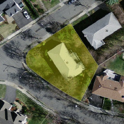 10 Donna Rd, Newton MA  02459-2805 aerial view