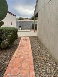 7040 43 Pl, Phoenix AZ 85042-6366 exterior