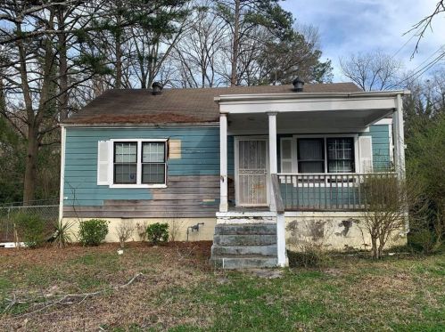 89 Holly Rd, Atlanta GA 30314-2002 exterior