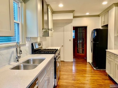 88 Quincy Ave, Kearny NJ  07032-2165 exterior