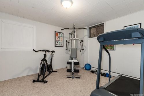 9164 Tufts Ave, Englewood CO 80111-1165 exterior