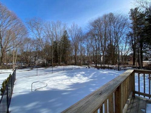 332 East St, West Bridgewater MA  02379-1808 exterior