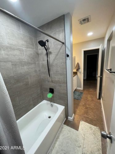 3629 73 Dr, Phoenix AZ 85033-3805 exterior