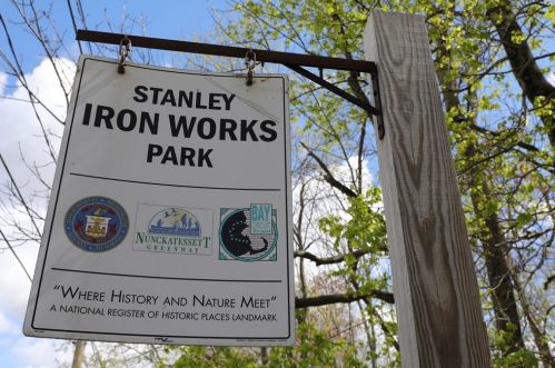 61 Wall St, East Bridgewater MA 02324-1520 exterior