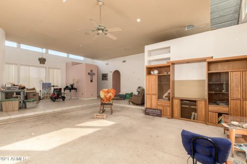 40116 Central Ave, Phoenix AZ 85086-0994 exterior