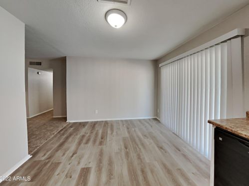 17832 31st Ave, Phoenix AZ  85053-1750 exterior