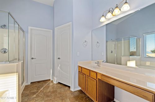 1928 Alta Vista Rd, Phoenix AZ 85041-5661 exterior