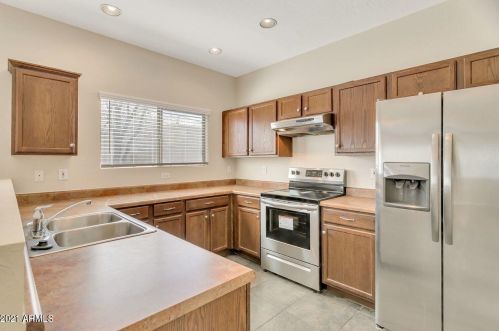 2229 95 Ave, Phoenix AZ 85037-4342 exterior