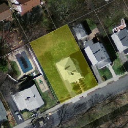 435 Albemarle Rd, Newton MA  02460-1357 aerial view