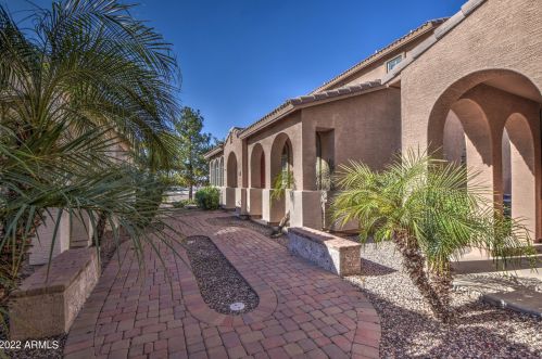 3812 54th Gln, Phoenix AZ  85043-4762 exterior