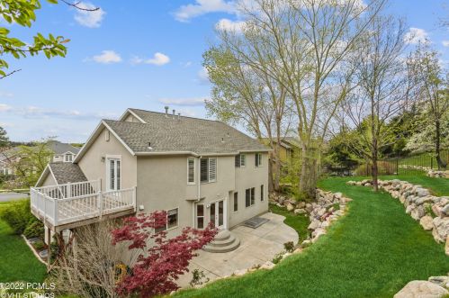 2649 Chalet Cir, Sandy, UT 84093-6596