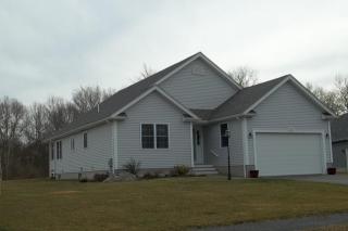 3077 Club House Dr, Dighton, MA 02715-1431