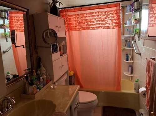 129 Bates, New Bedford MA 02745-6009 exterior