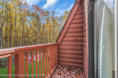 218 Chandler Rd, Jackson Twp NJ  08527-4339 exterior