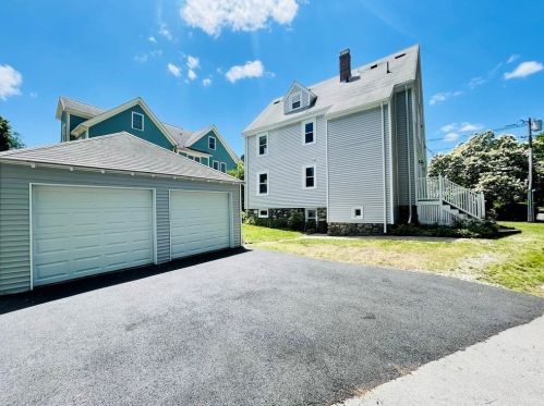 80 Central Ave, Newton MA 02460-1714 exterior