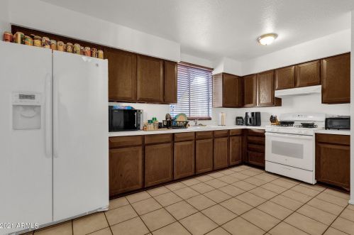 2416 Coolidge St, Phoenix AZ 85015-4016 exterior