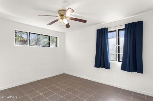 9411 3 Dr, Phoenix AZ 85021-2406 exterior