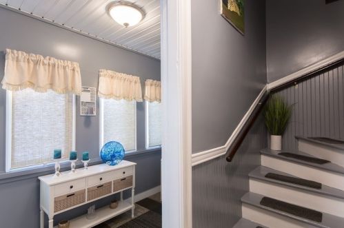 135 Cedar St, New Bedford MA 02740-4312 exterior