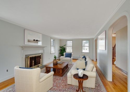 363 Greenlodge St, Dedham MA 02026-6223 exterior