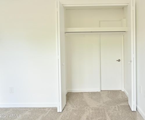 1601 Eugie Ave, Phoenix AZ  85029-1719 exterior