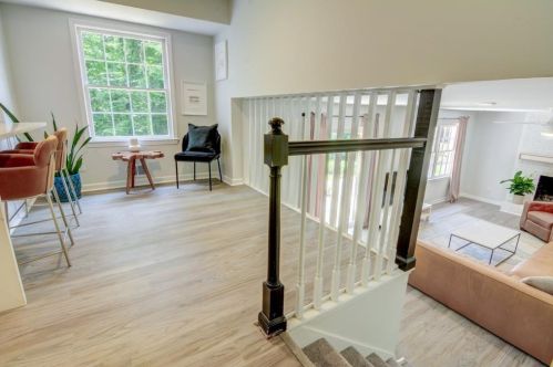 2420 Leisure Lake Dr, Atlanta GA  30338-5319 exterior