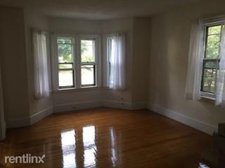 65 Parker St, Newton MA  02459-2544 exterior