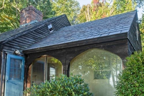 468 Old Montague Rd, Amherst, MA 01002-1000