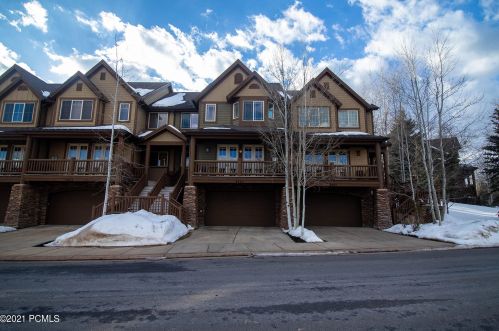 3025 Lower Saddleback Rd, Park City UT 84098-4850 exterior