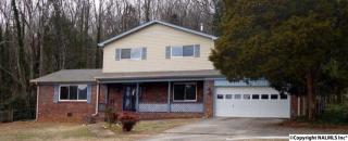 610 Mountain Gap Dr, Huntsville, AL 35803-1630