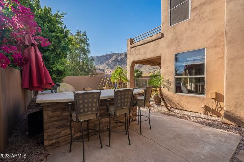 1368 Desert Flower Ln, Phoenix AZ  85048-5928 exterior