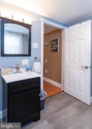 1366 Georgia Ave, West Deptford NJ 08093-1924 exterior