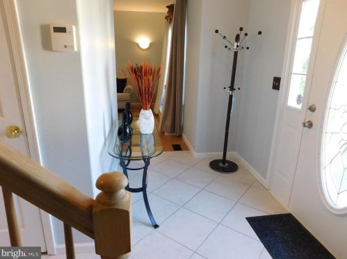 612 Schaeffer Ave, West Deptford NJ 08096-6631 exterior