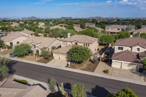 22222 55th St, Phoenix, AZ 85054-7154