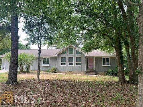 134 Kevin Way, Hull, GA 30646-3711