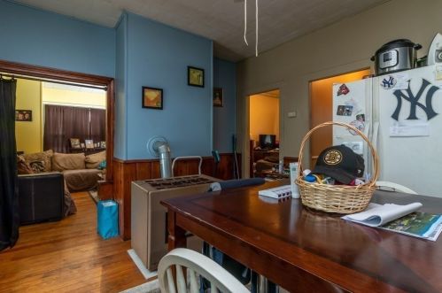 326 Mulberry St, Fall River MA 02721-1317 exterior