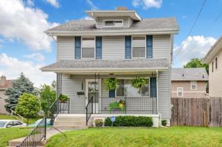 1600 Bruck St, Columbus OH  43207-1203 exterior