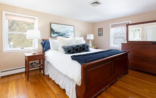 5 Cynthia Rd, Needham MA 02494-1462 exterior