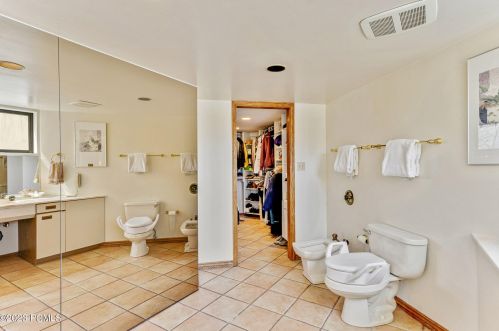 7602 Buckboard Dr, Park City UT 84098-5304 exterior