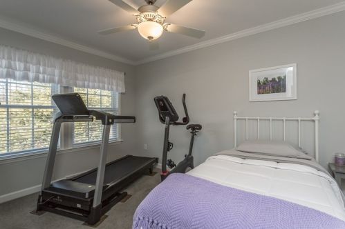 72 Brookstone Dr, East Bridgewater MA 02324-2633 exterior