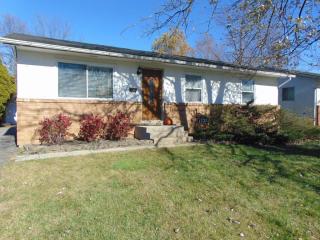 1732 Coronet Dr, Columbus OH  43224-2827 exterior