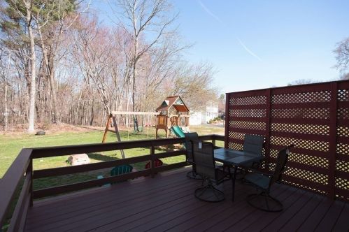 187 Woodland Rd, Southborough MA 01772-2039 exterior